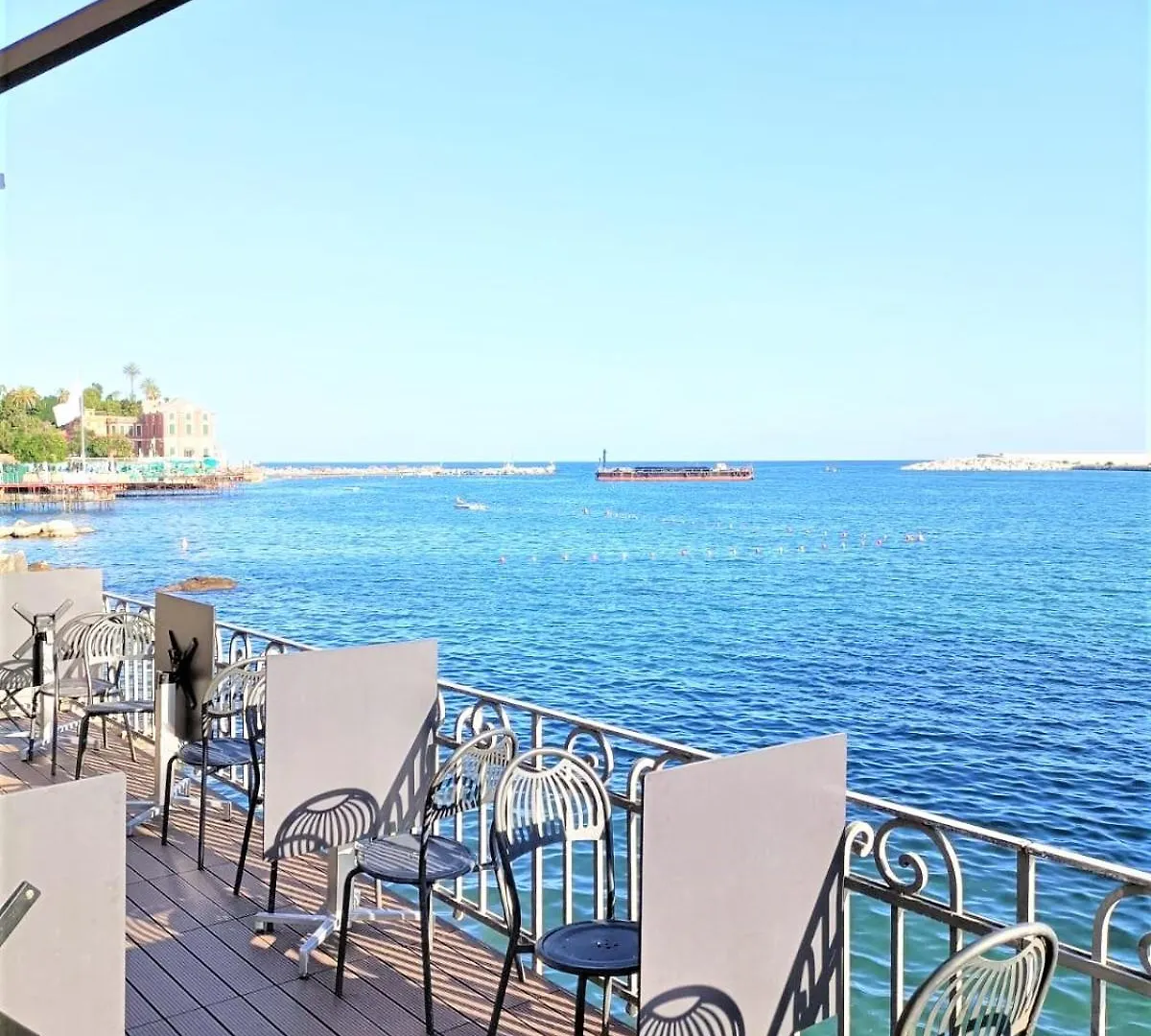 Appartamento Fronte Del Golf Rapallo