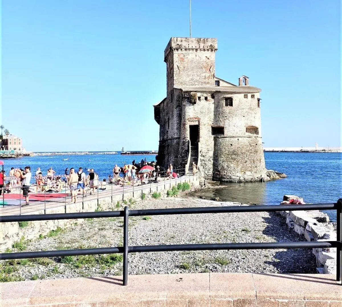 Appartamento Fronte Del Golf Rapallo